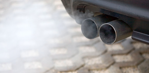 smoky car exhaust low compression